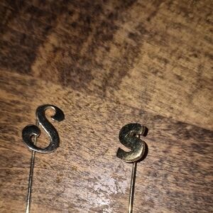 Gold Tone Preowned "S" Stick Pin Lot Of 2